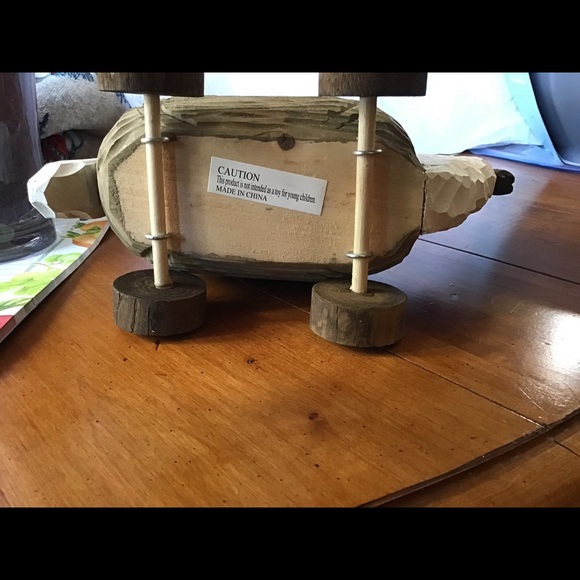 NWOT Perfect Spring Decoration Stunning Lamb on Wheels - Picture 2 of 2